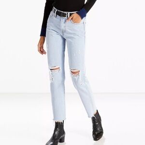 Levi’s Wedgie Fit Jeans sz 25 - Kiss Off - light wash 100% cotton